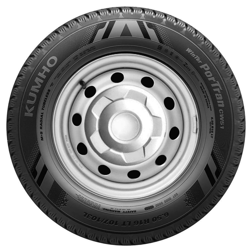 Kumho Winter Portran CW51 235/85 R16 120 R tyre