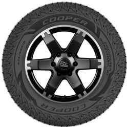 Car tire Cooper Discoverer Road+ Trail AT
