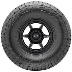 Car tire Falken WildPeak A/T4W