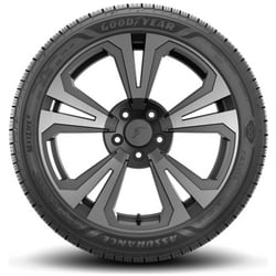 Car tire Goodyear Assurance MaxLife 2