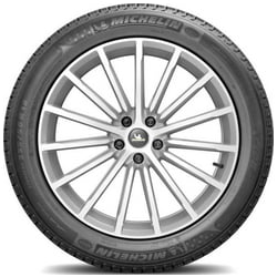 Car tire Michelin X-Ice Xi3