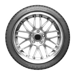 Pneumatici auto Nexen N8000
