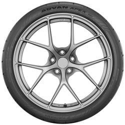 Yokohama Advan APEX V601 tire: Tires and Co