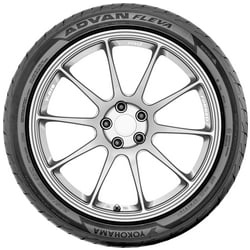 Neumático Yokohama Advan Fleva V701 235/40 R17 90 W