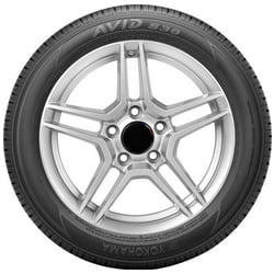 Car tire Yokohama Avid S30D